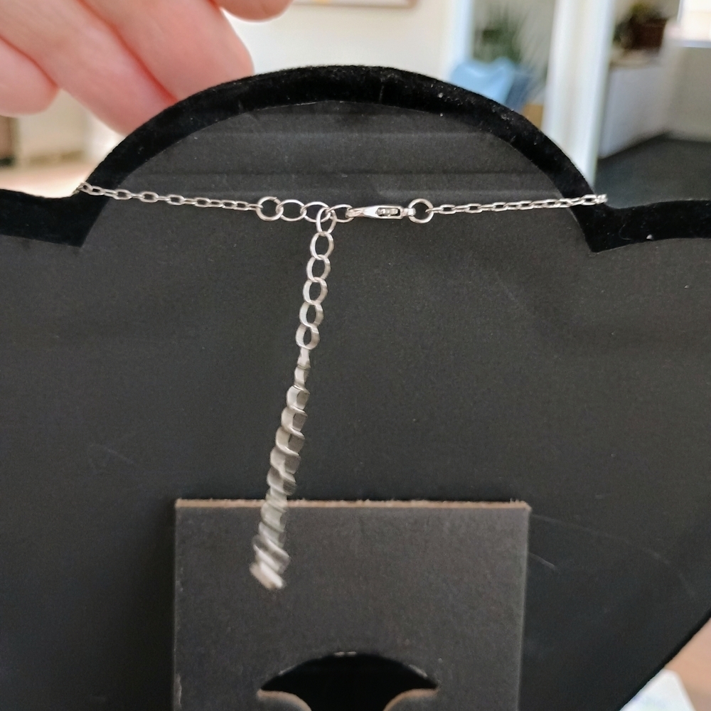 Silver Angel Wing Pendant Necklace - Picture 3 of 3
